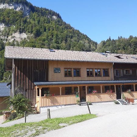 Bauernhof Farnach Appartement Andelsbuch Buitenkant foto